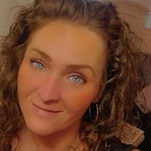 Meet your Posher, Tarah